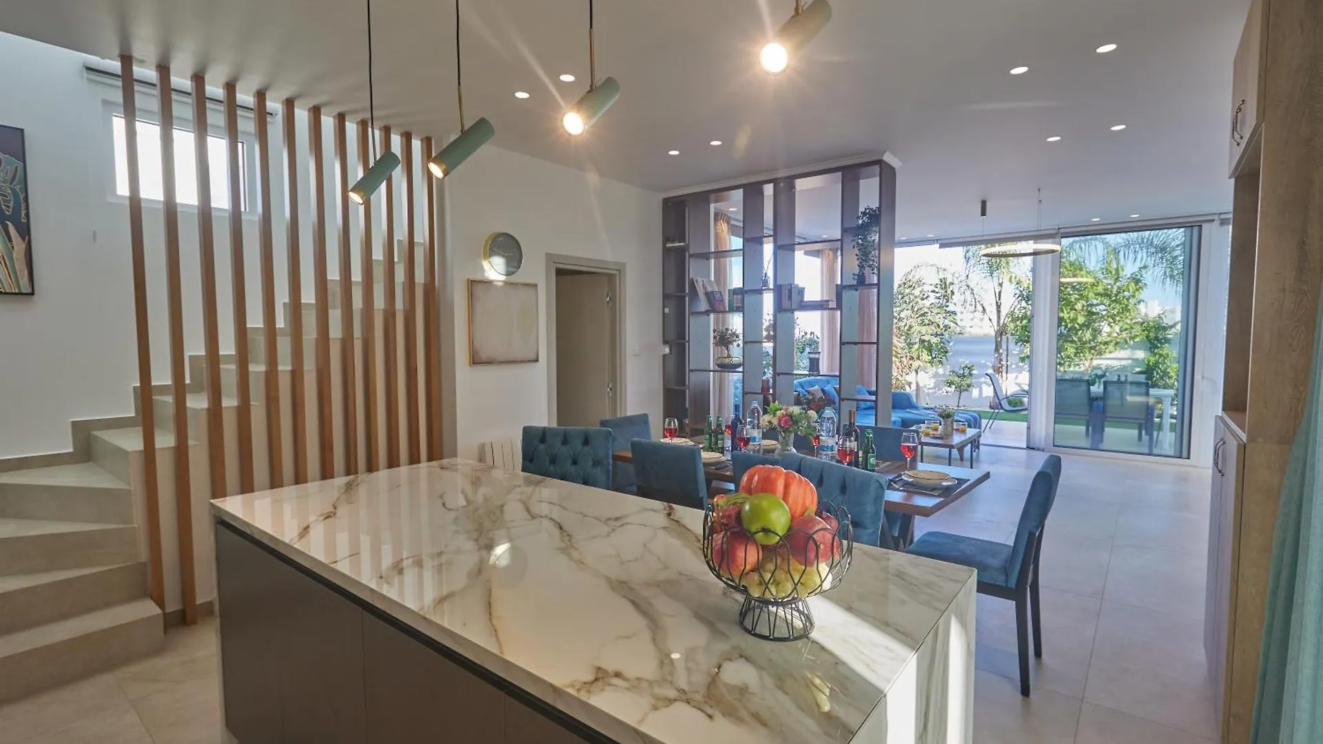 Vie Bleu 3 Bedroom Villas 프로타라스